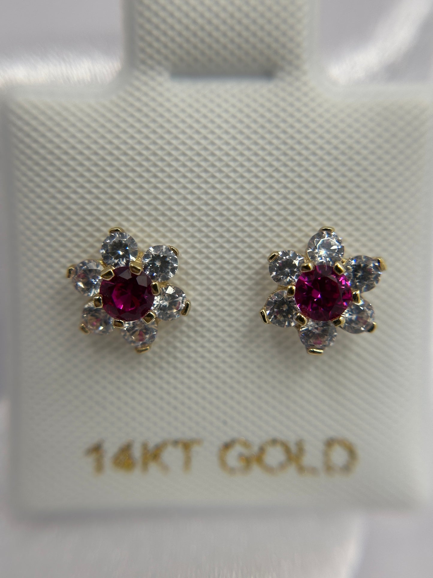 14k Gold Flower Earrings