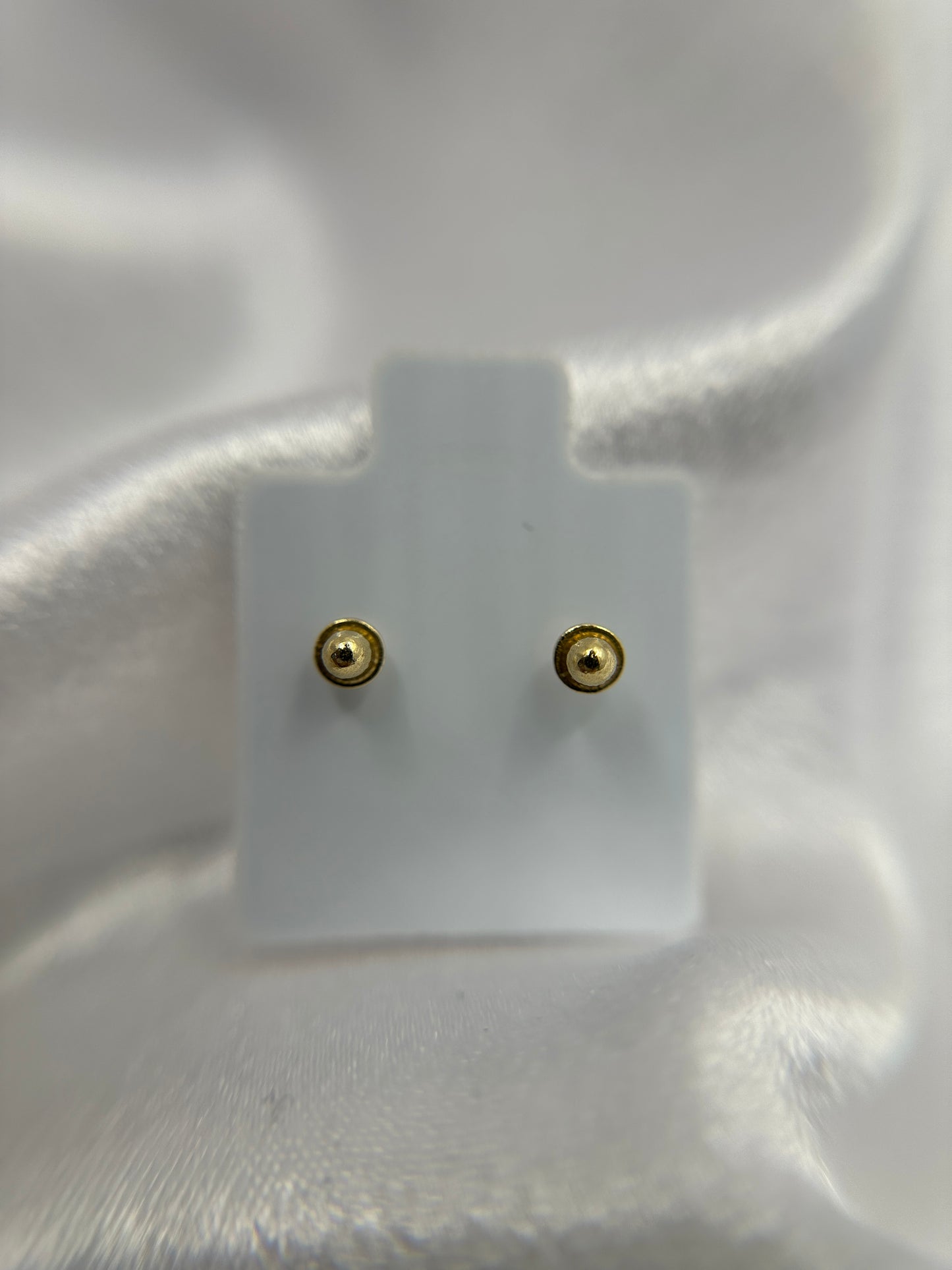 14k Gold Flower Earrings