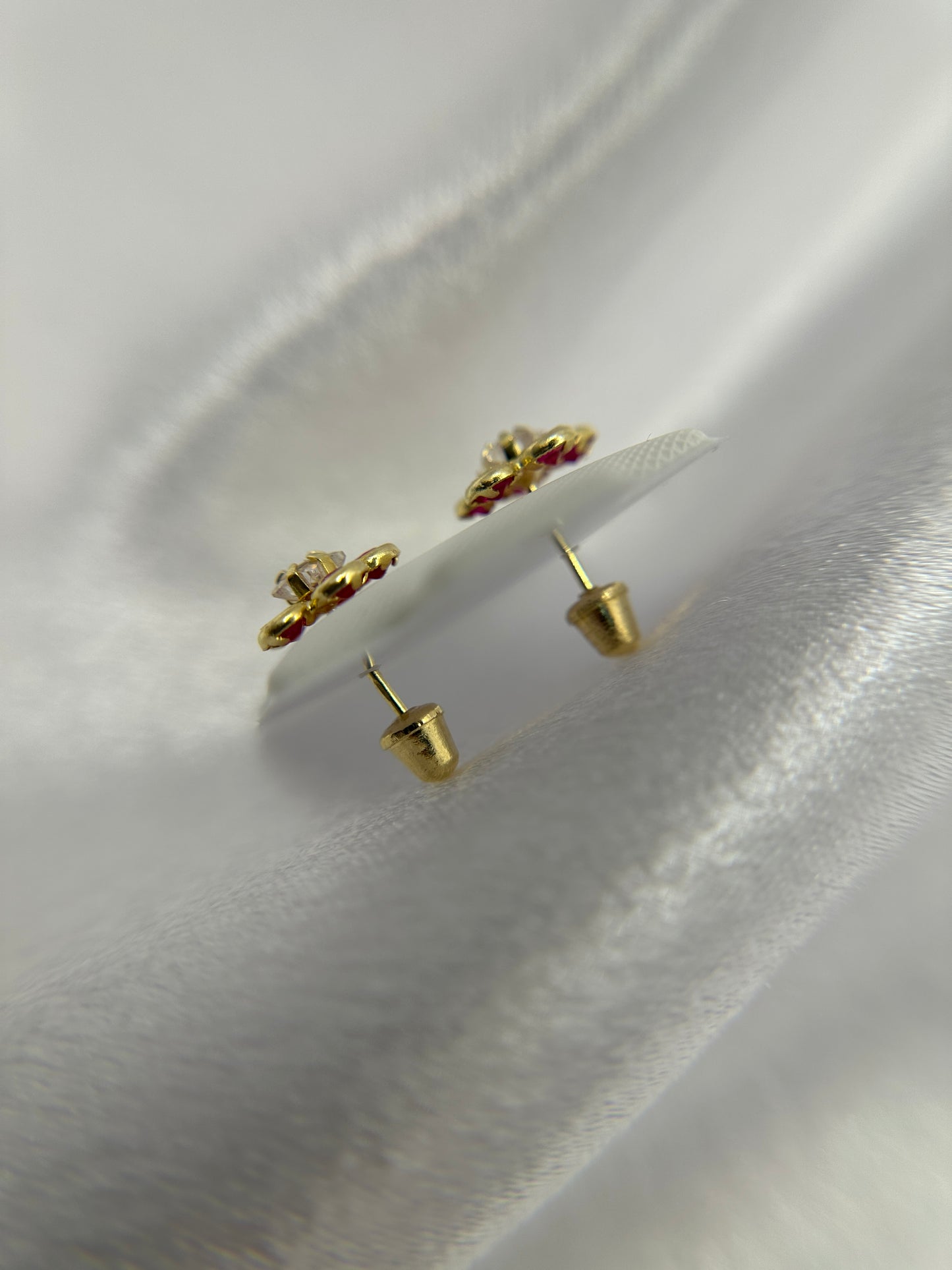 14k Gold Flower Earrings