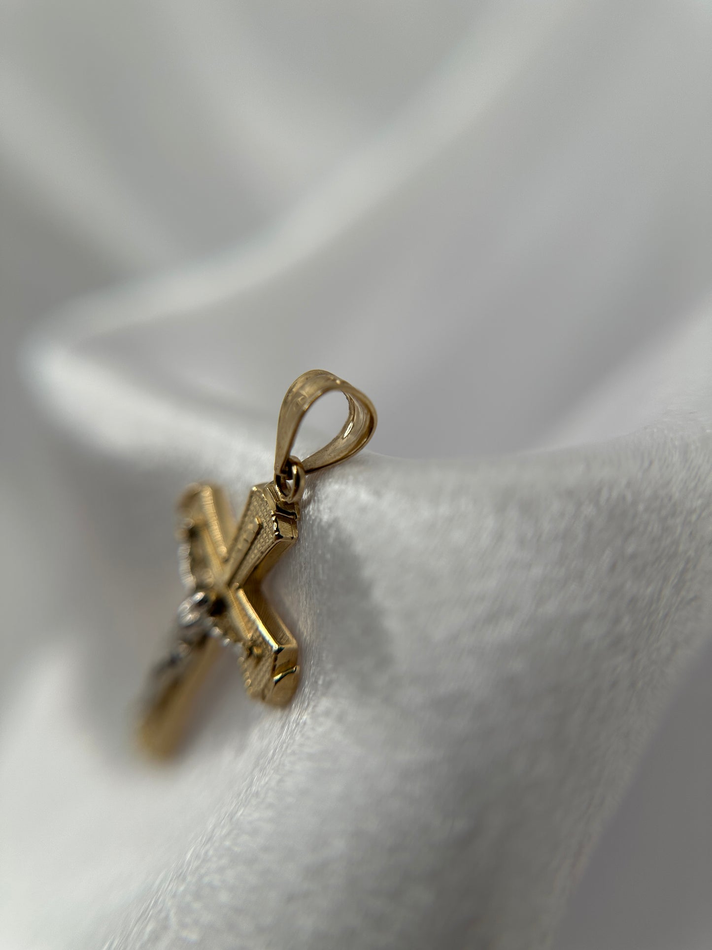 14k Gold Cross Pendant
