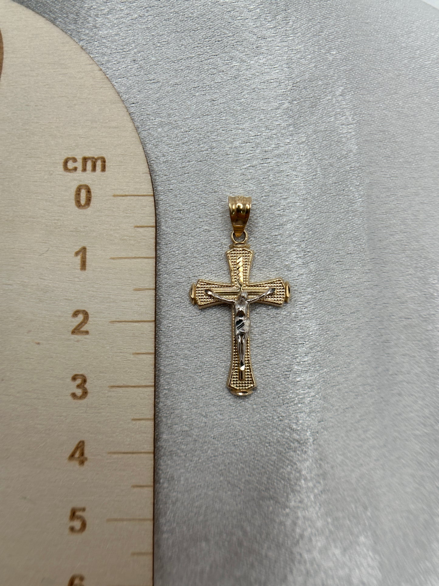 14k Gold Cross Pendant