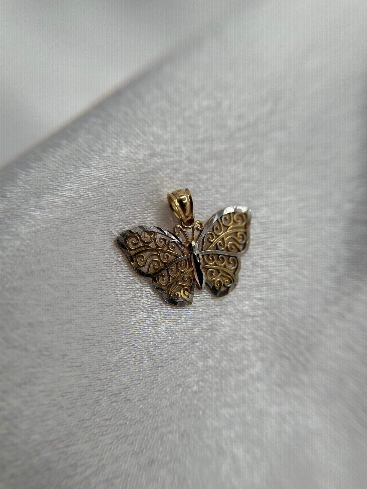 14k Gold Butterfly Pendant