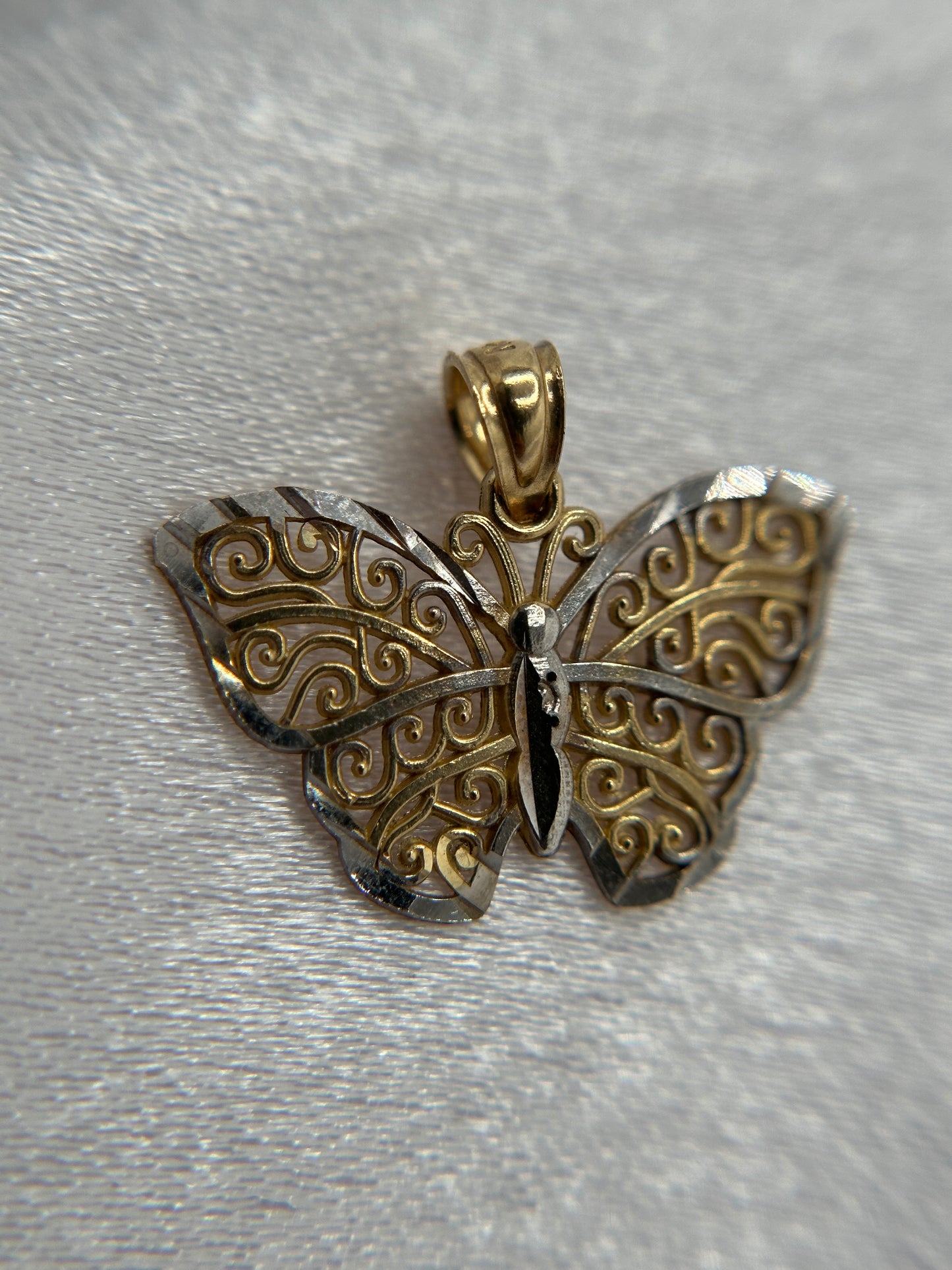 14k Gold Butterfly Pendant