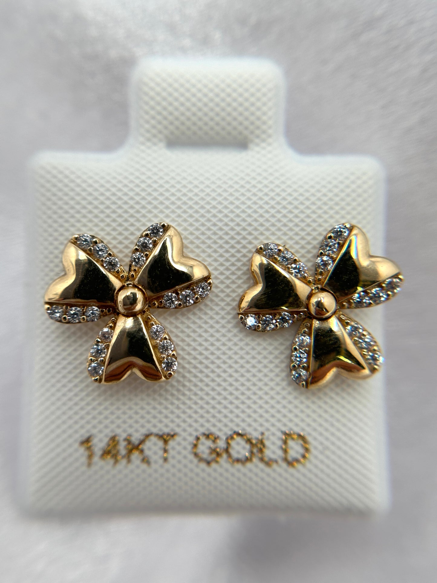 14k Gold Three Leaf Clover Earrings