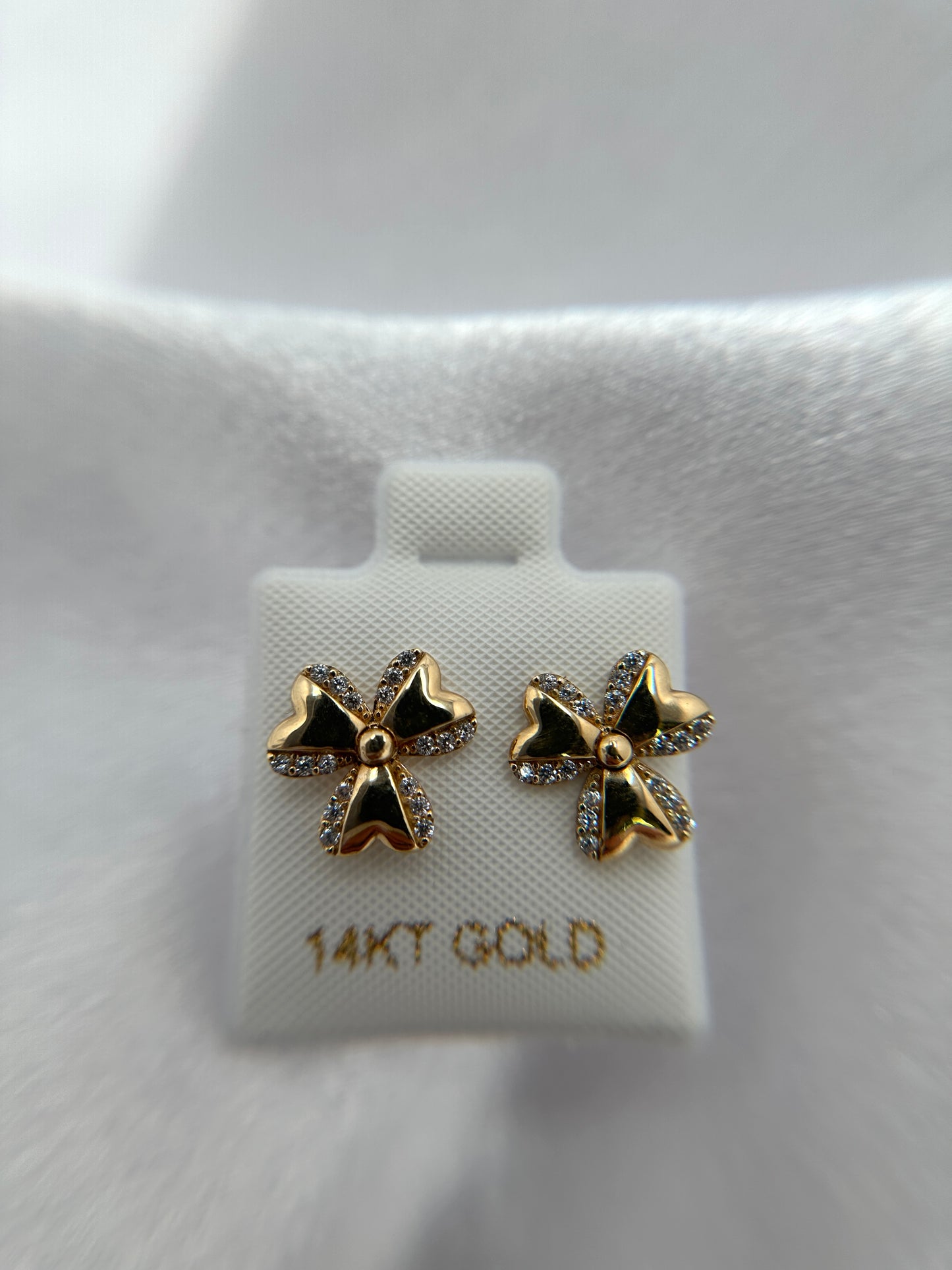 14k Gold Three Leaf Clover Earrings